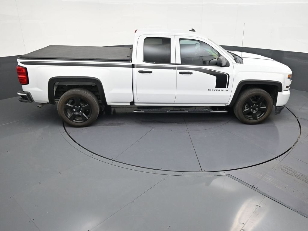 2018 Chevrolet Silverado 1500 Custom
