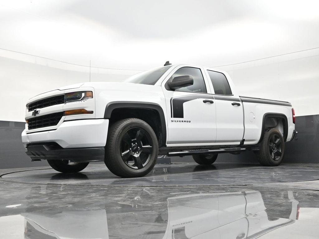2018 Chevrolet Silverado 1500 Custom