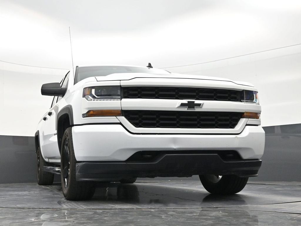 2018 Chevrolet Silverado 1500 Custom