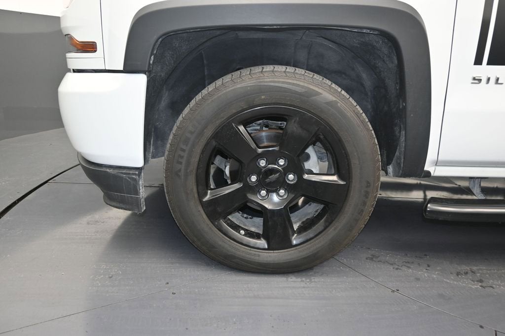 2018 Chevrolet Silverado 1500 Custom