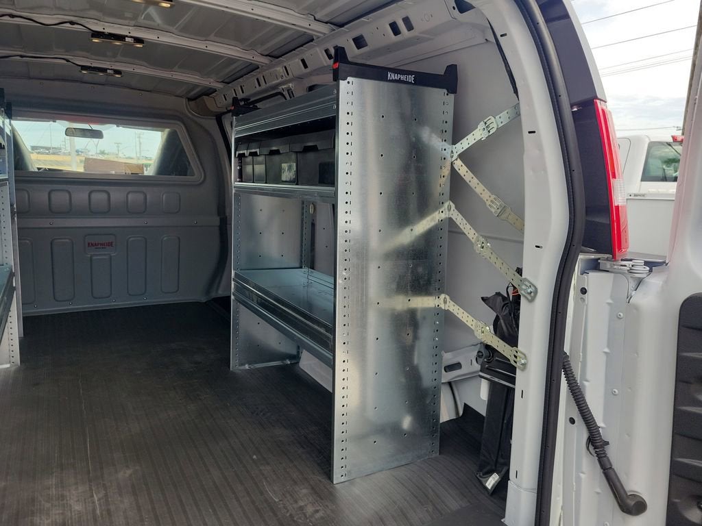 2025 Chevrolet Express Cargo 2500 WT