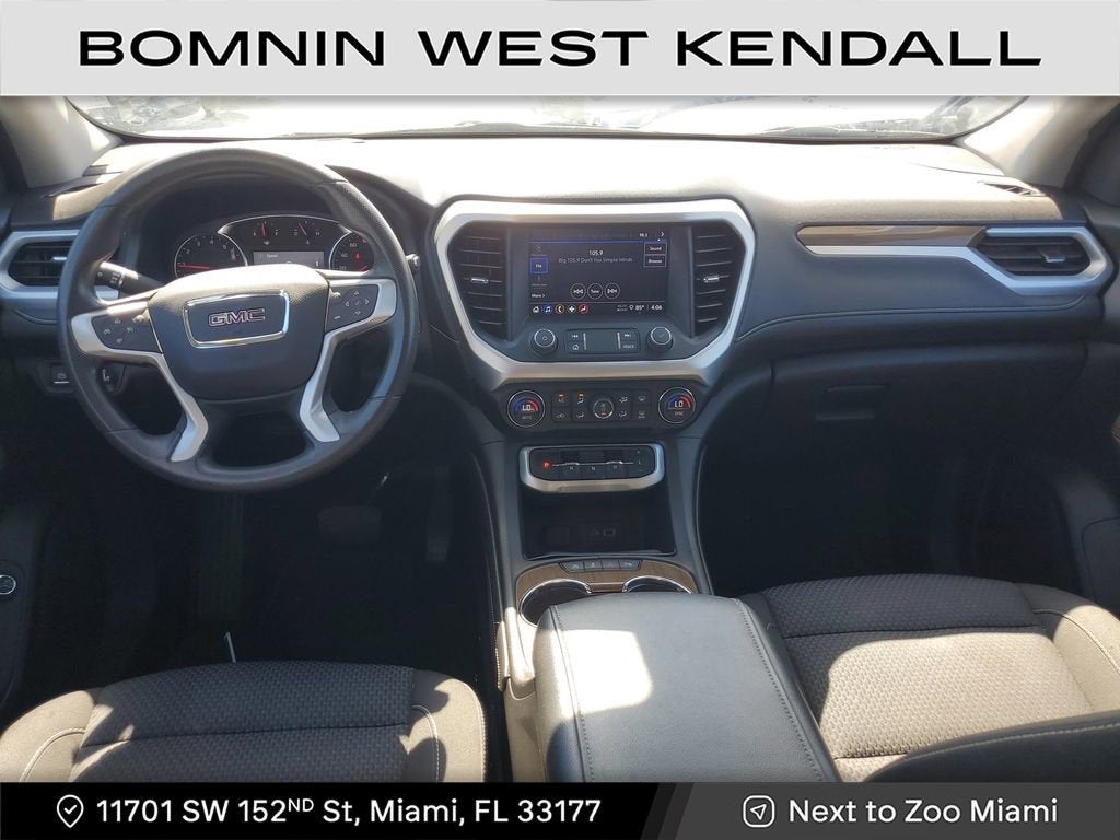 2022 GMC Acadia SLE