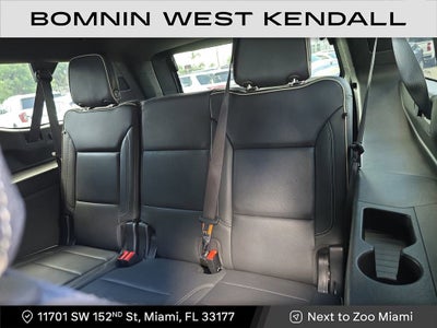 2023 GMC Yukon XL SLT