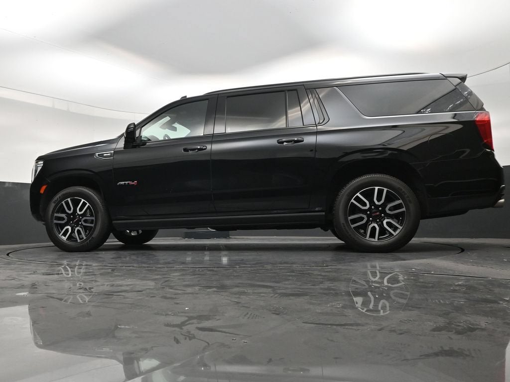 2022 GMC Yukon XL AT4