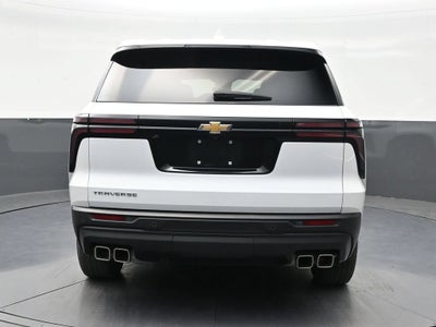 2024 Chevrolet Traverse LS