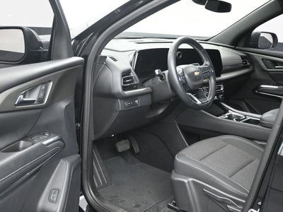 2024 Chevrolet Traverse LS