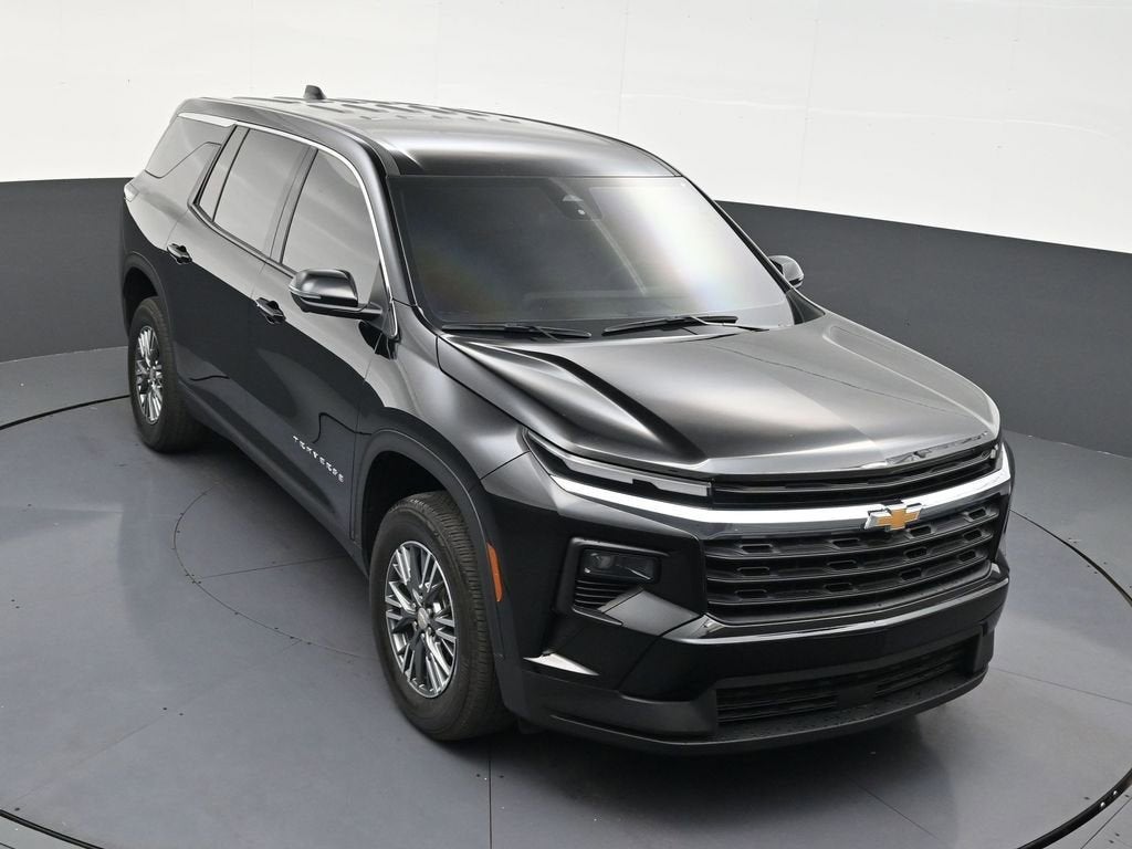 2024 Chevrolet Traverse LS