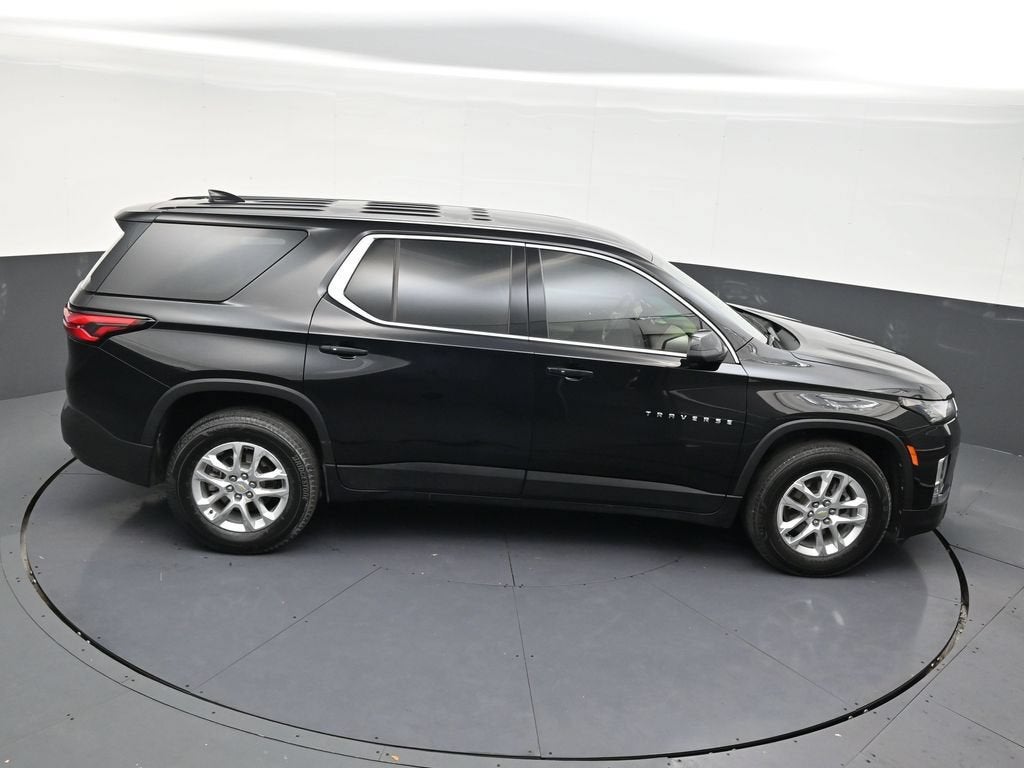 2022 Chevrolet Traverse LS