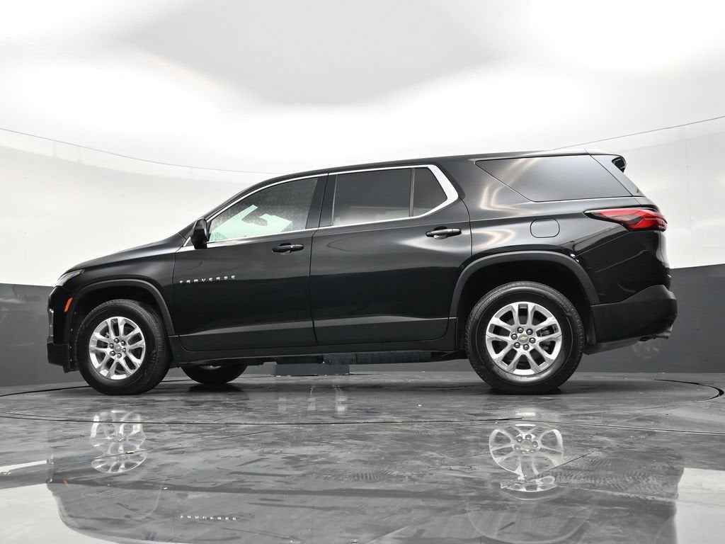 2022 Chevrolet Traverse LS
