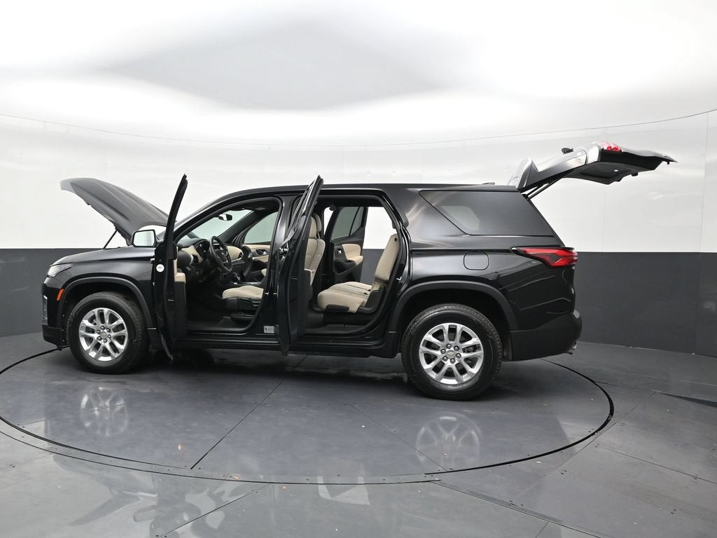 2022 Chevrolet Traverse LS