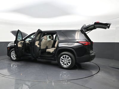 2022 Chevrolet Traverse LS