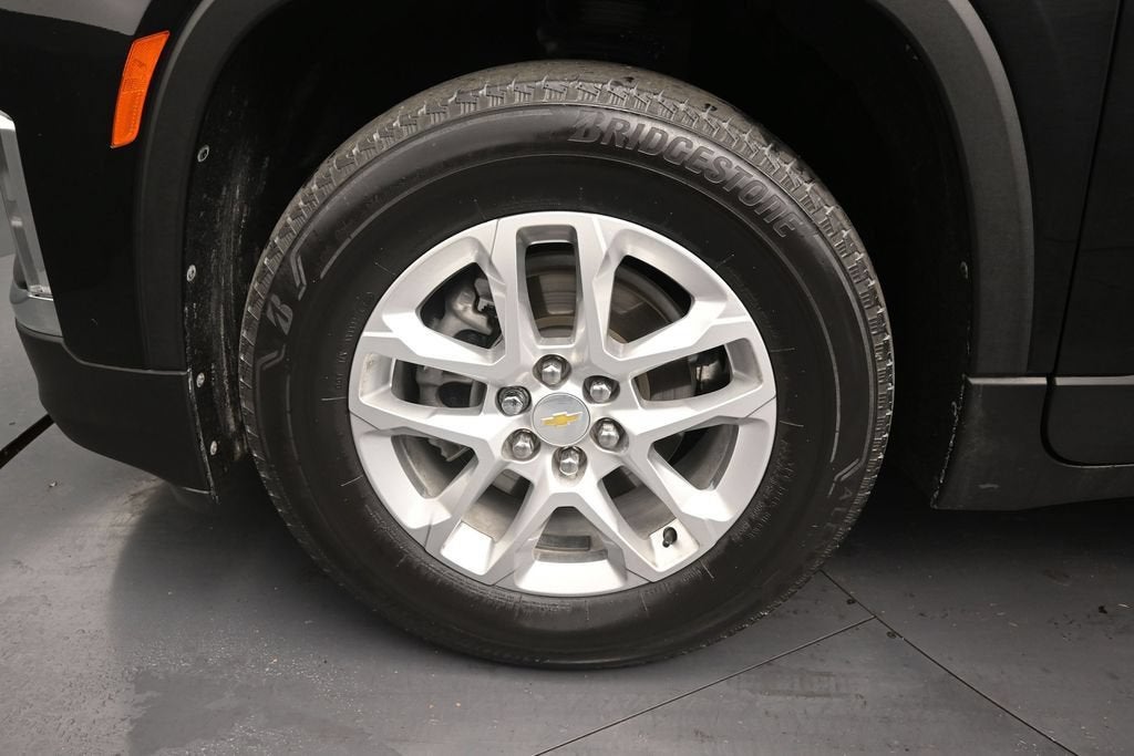 2022 Chevrolet Traverse LS