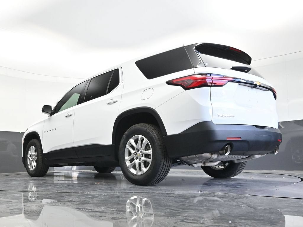 2023 Chevrolet Traverse LS