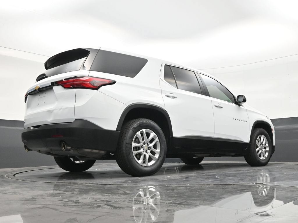 2023 Chevrolet Traverse LS