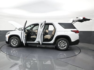 2023 Chevrolet Traverse LS