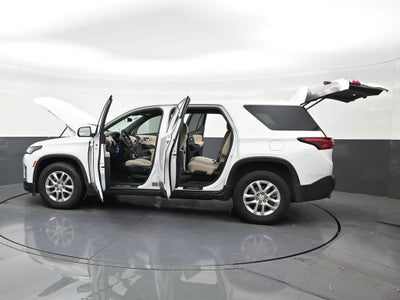2023 Chevrolet Traverse LS