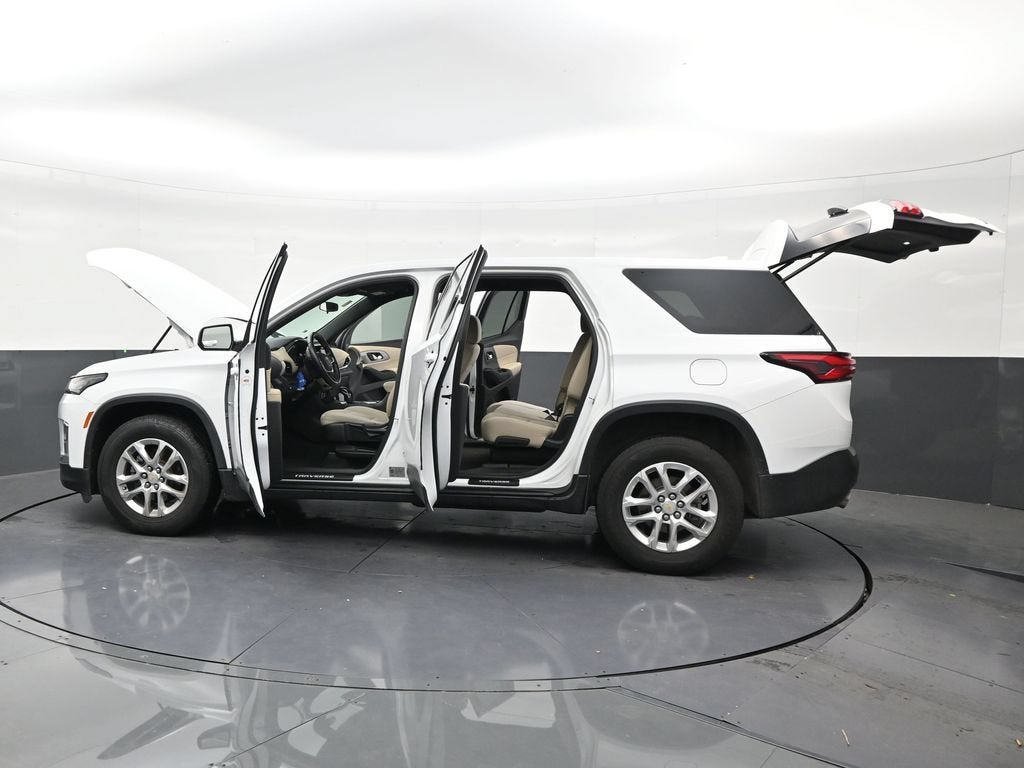 2023 Chevrolet Traverse LS