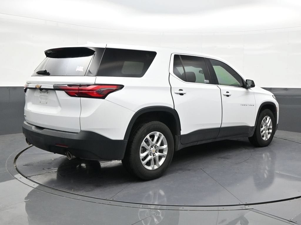 2023 Chevrolet Traverse LS