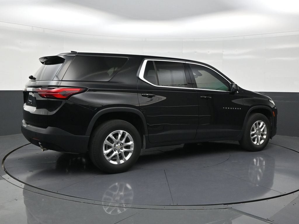 2023 Chevrolet Traverse LS