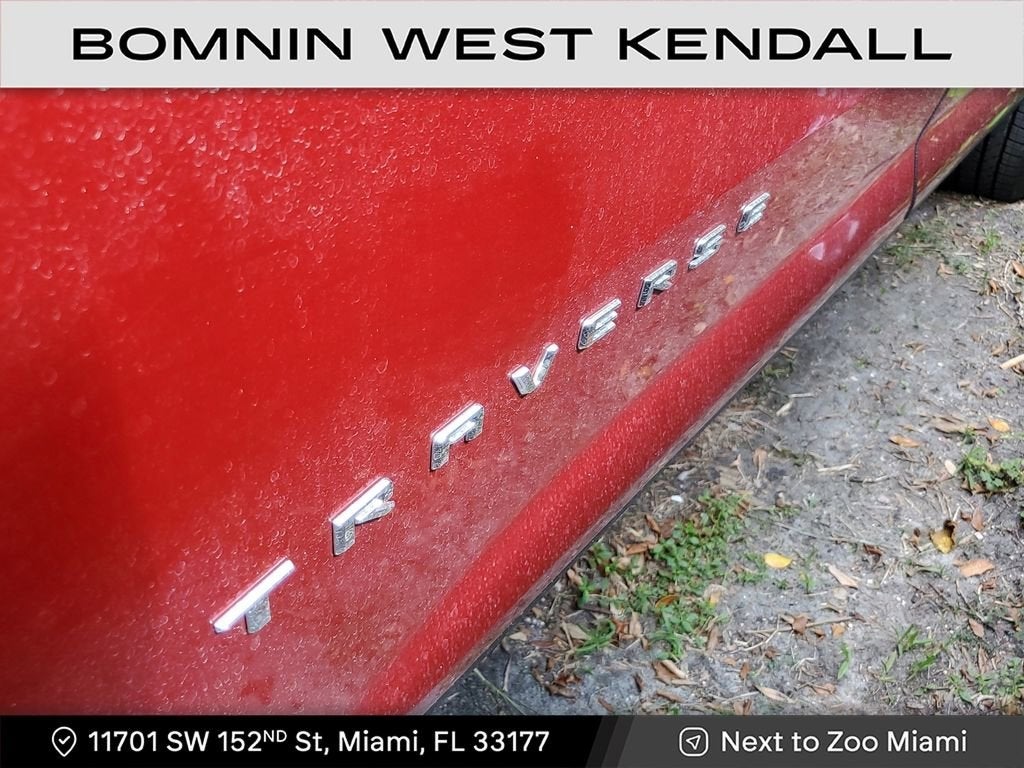 2025 Chevrolet Traverse LT