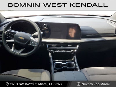 2025 Chevrolet Traverse LT