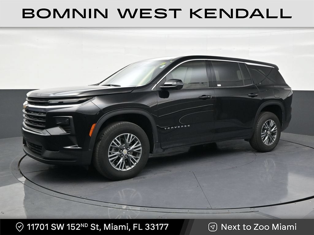 2025 Chevrolet Traverse LT