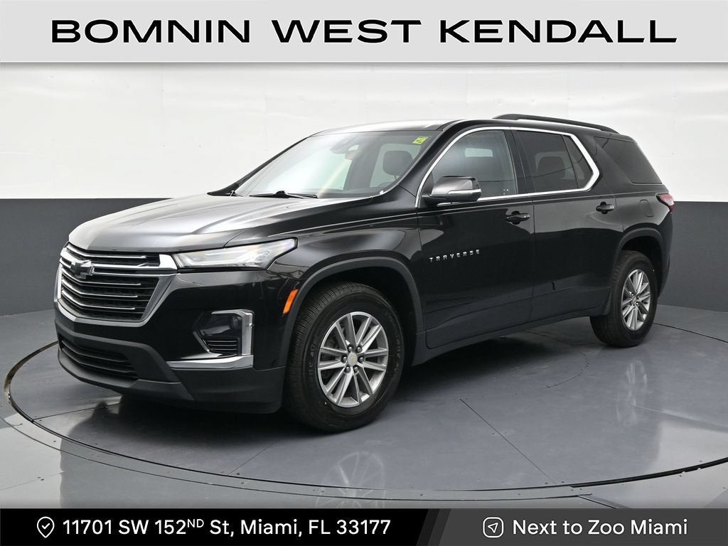 2023 Chevrolet Traverse LT Leather