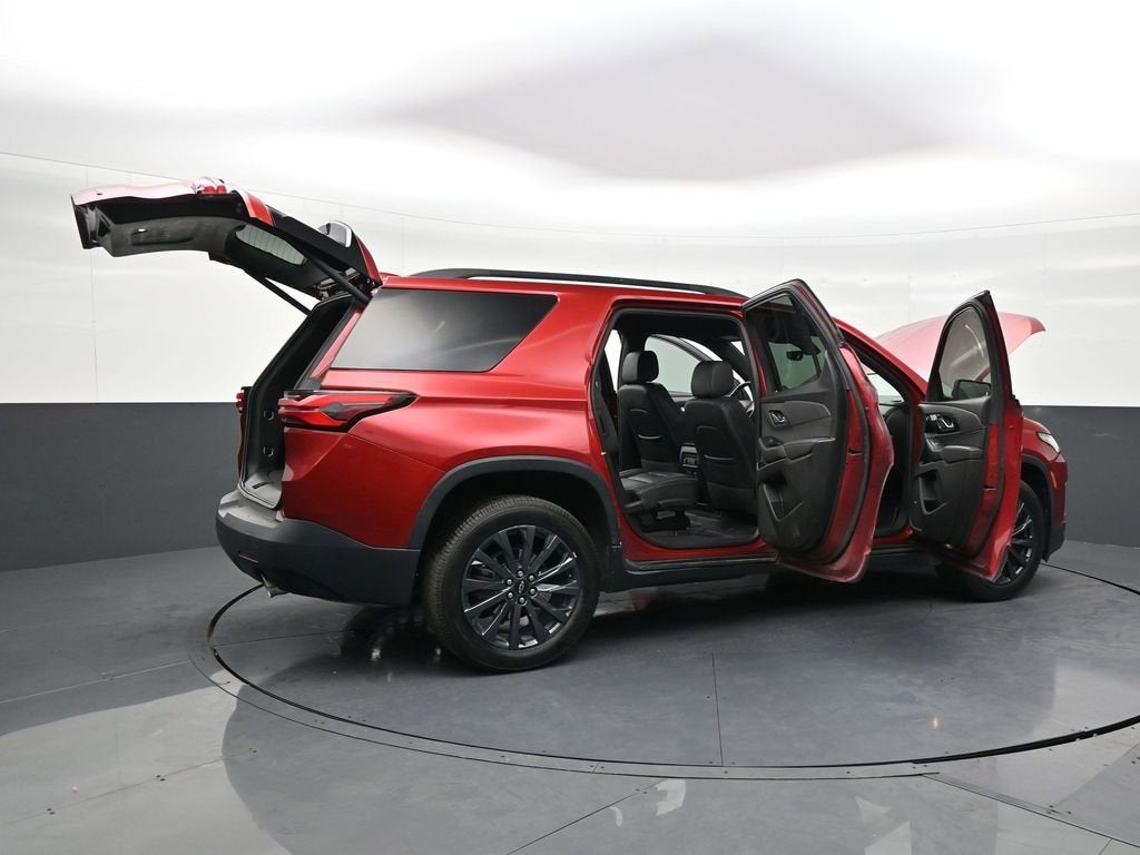 2022 Chevrolet Traverse RS