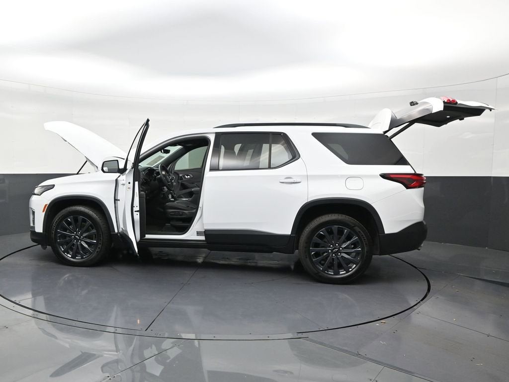2022 Chevrolet Traverse RS