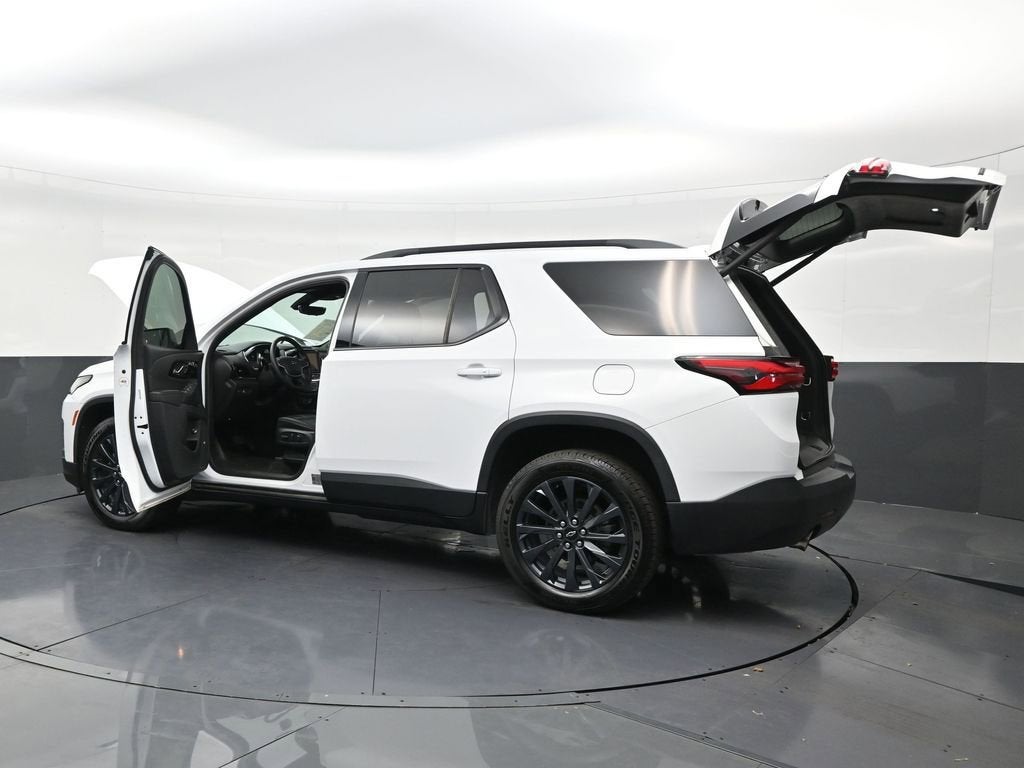 2022 Chevrolet Traverse RS