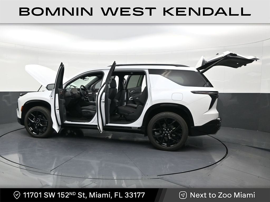 2025 Chevrolet Traverse RS