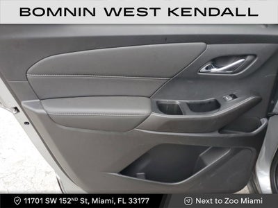 2024 Chevrolet Traverse Limited LT Cloth