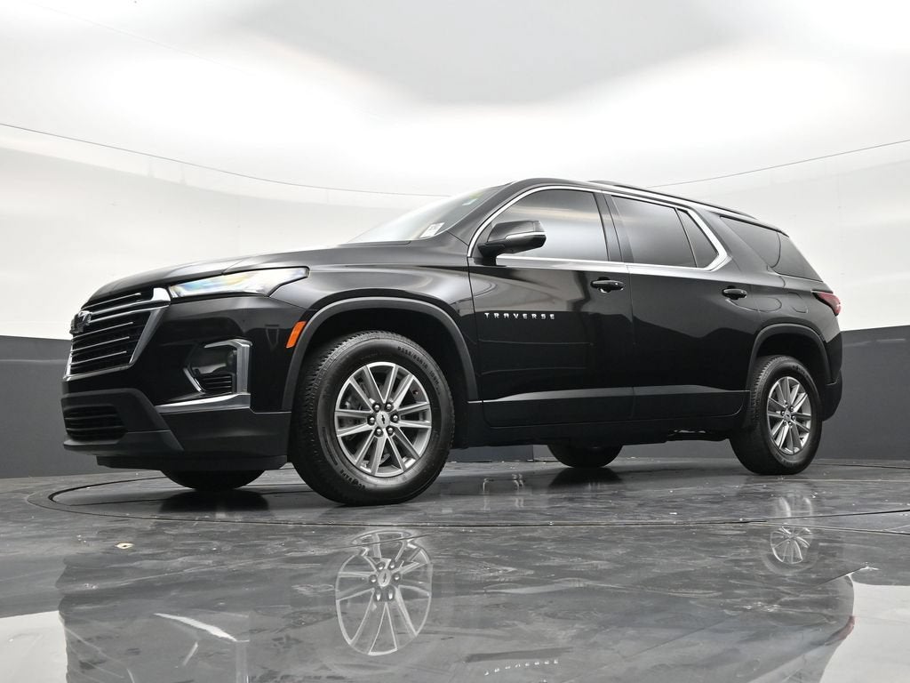 2024 Chevrolet Traverse Limited LT Cloth