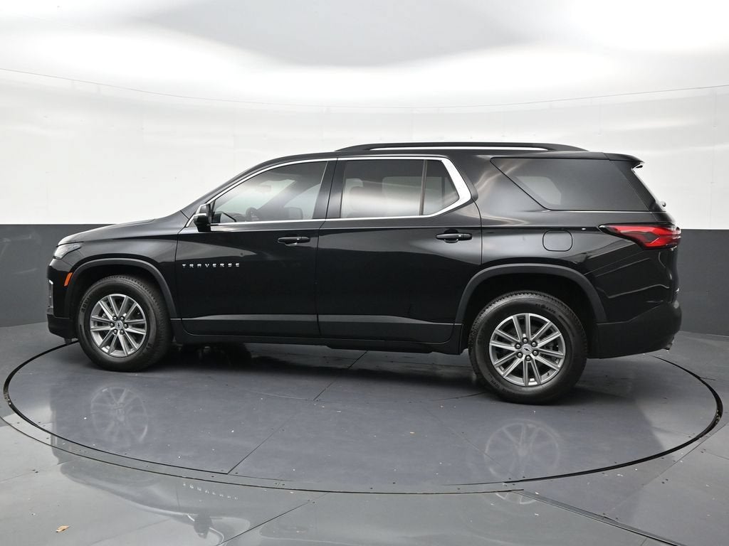 2024 Chevrolet Traverse Limited LT Cloth