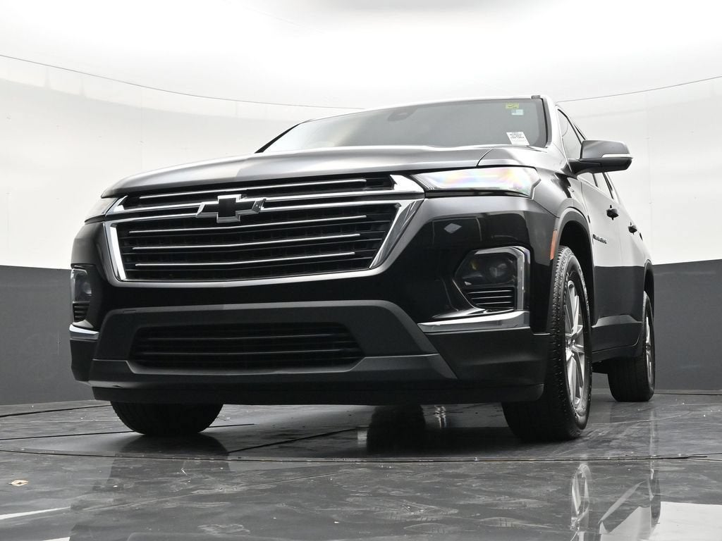 2024 Chevrolet Traverse Limited LT Cloth