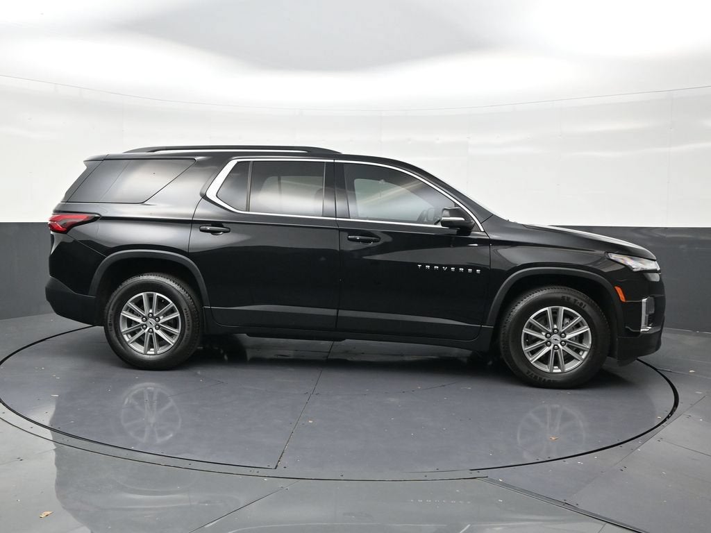 2024 Chevrolet Traverse Limited LT Cloth
