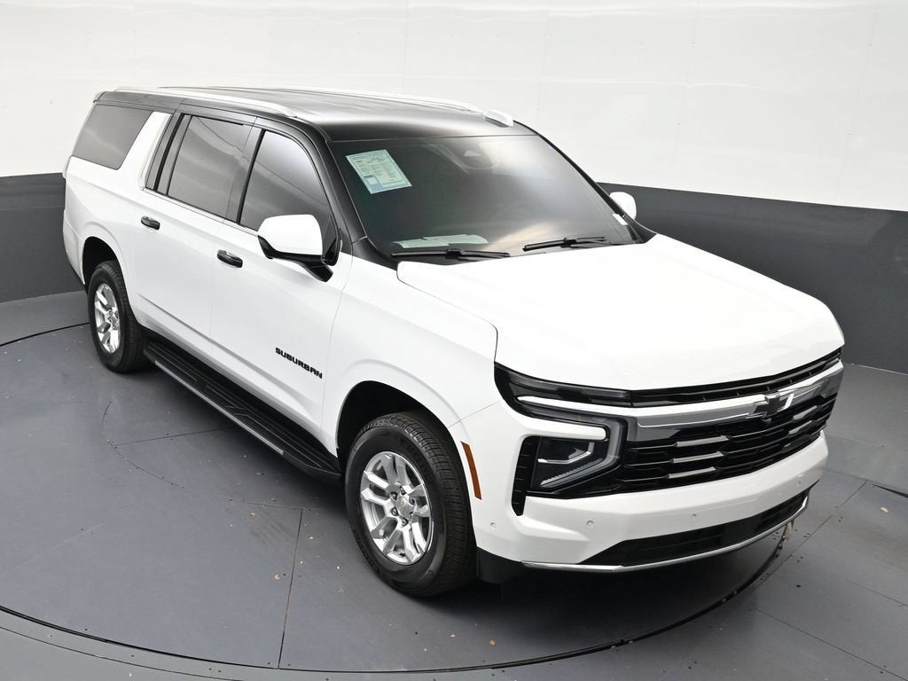 2025 Chevrolet Suburban LS