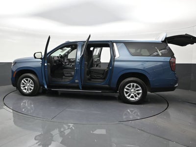 2025 Chevrolet Suburban LS