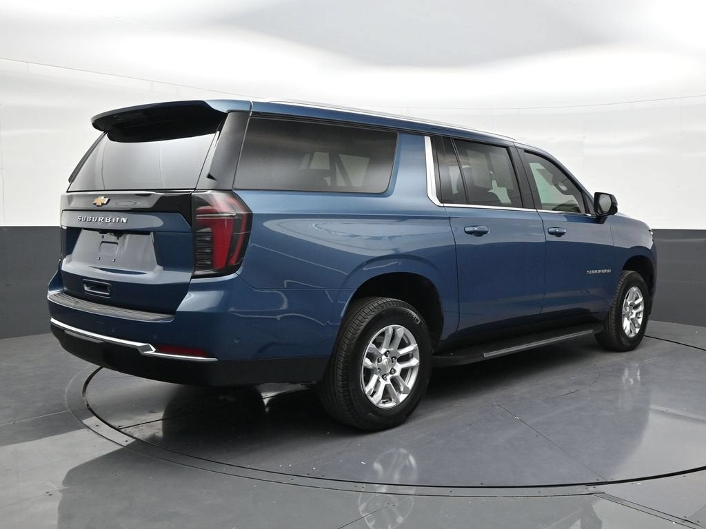 2025 Chevrolet Suburban LS