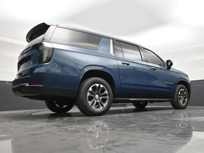 2025 Chevrolet Suburban LT
