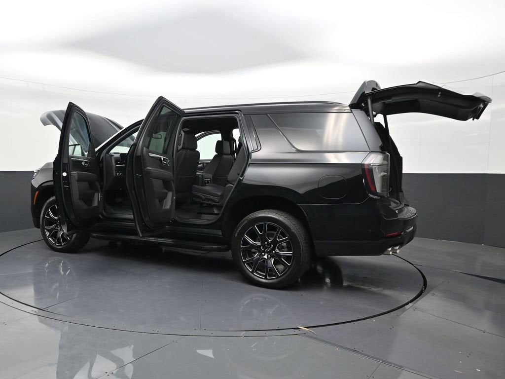 2025 Chevrolet Tahoe RST