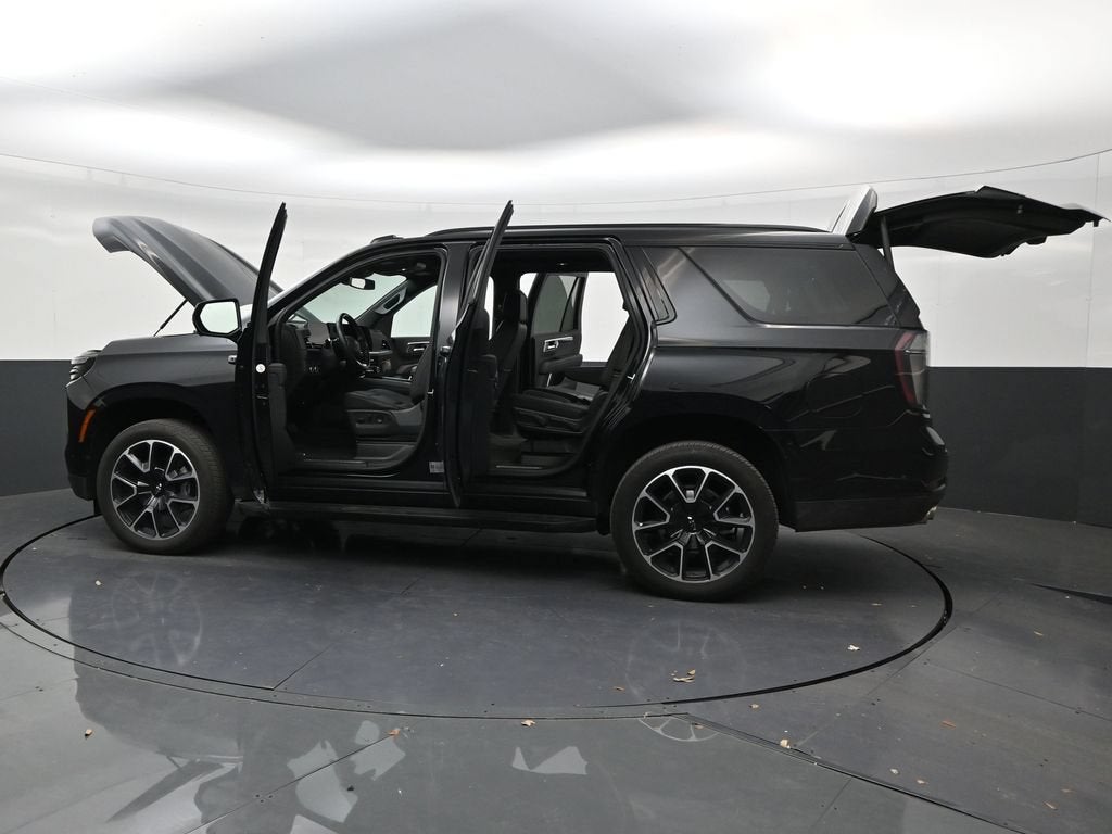 2025 Chevrolet Tahoe RST