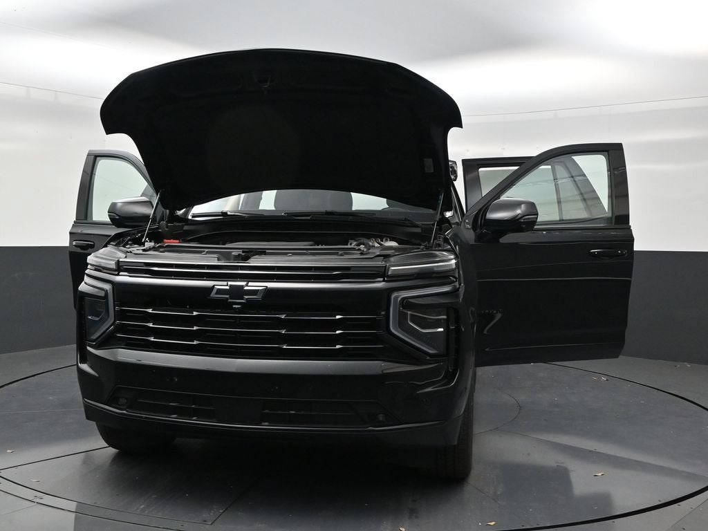 2025 Chevrolet Tahoe RST