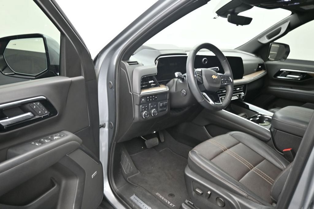 2025 Chevrolet Suburban High Country