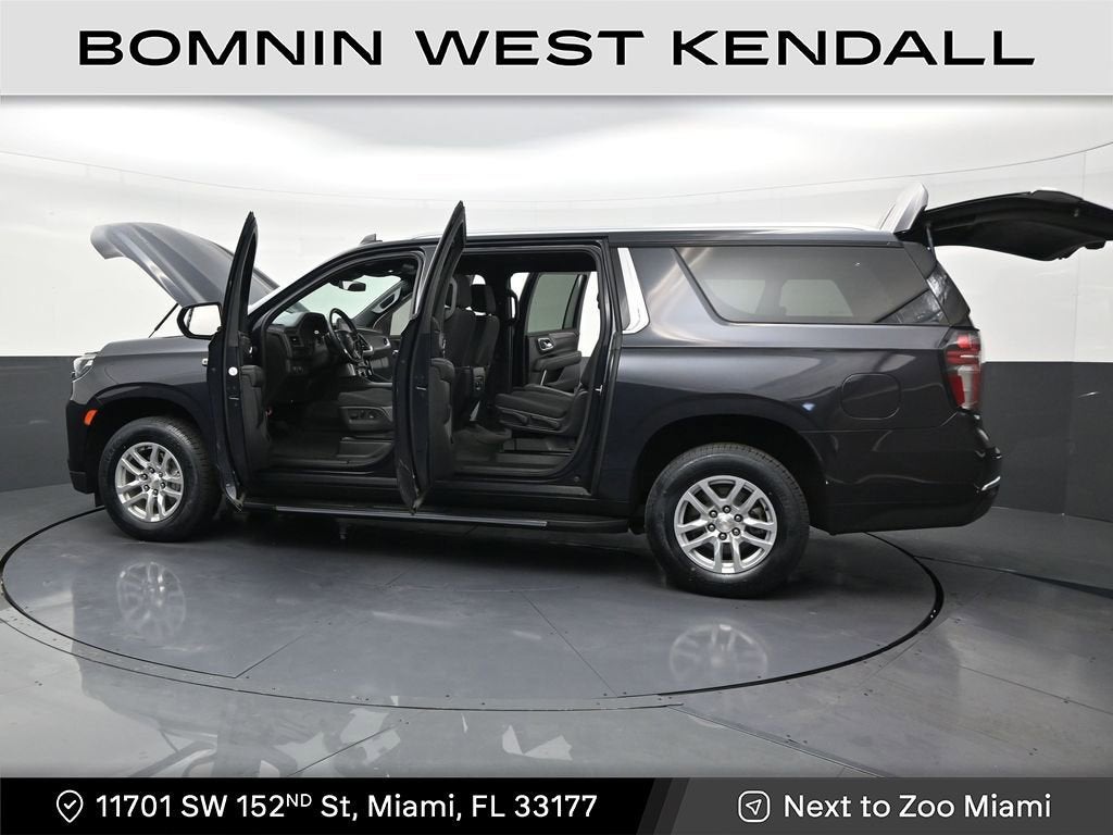 2023 Chevrolet Suburban LS