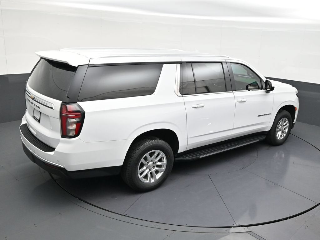 2023 Chevrolet Suburban LS