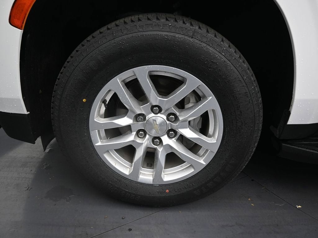 2022 Chevrolet Suburban LS