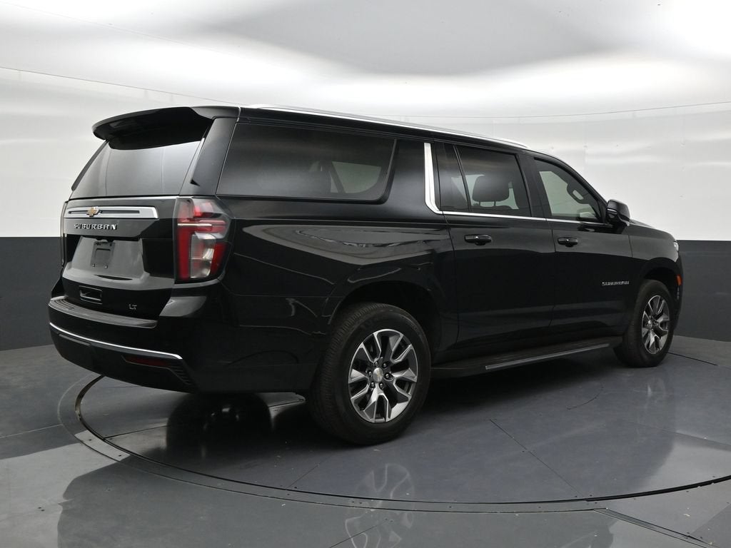 2024 Chevrolet Suburban LT