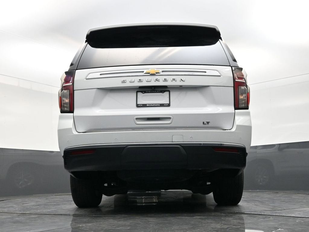 2022 Chevrolet Suburban LT