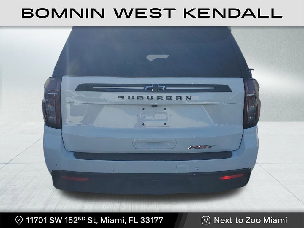 2023 Chevrolet Suburban RST